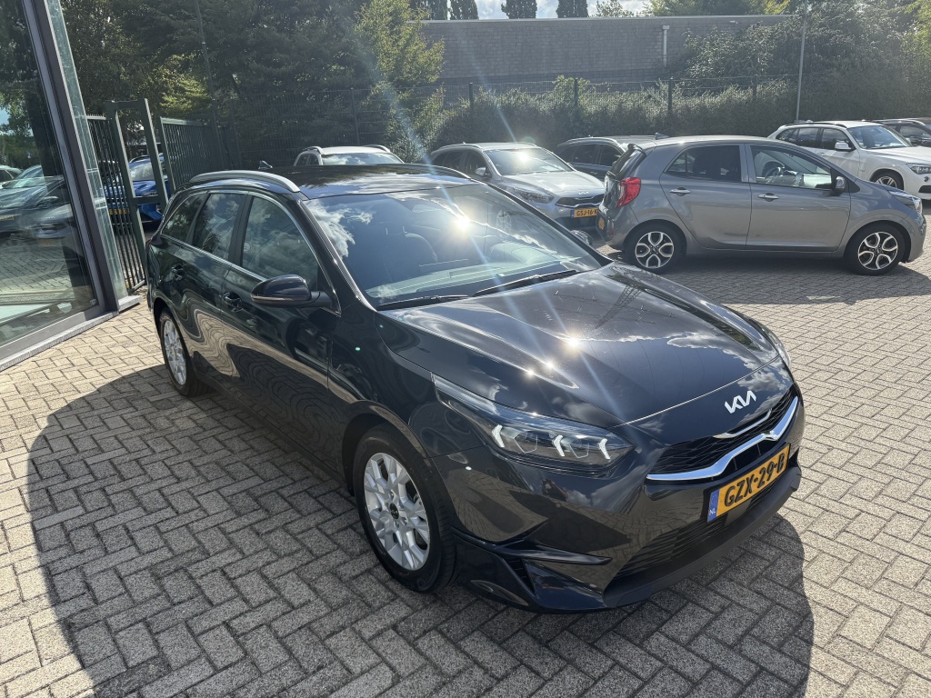 50017597-3.jpg